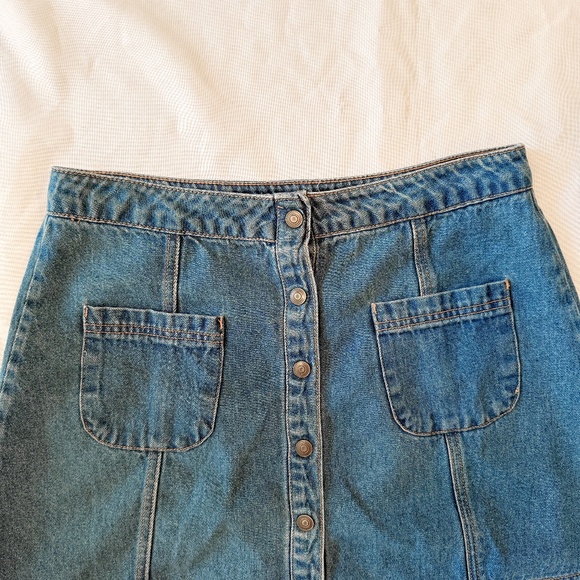 button front a-line denim skirt - Picture 3 of 5